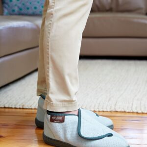 Wrap Around Boot Assorted Sizes